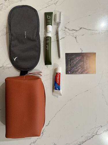 454A46D7-38F6-4656-811C-F84904A4C703_1_105_c