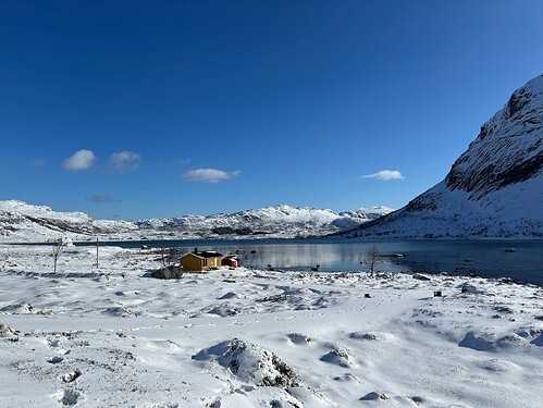 756A31EF-ED19-4CA2-8E88-0614799C6D3D_1_102_o