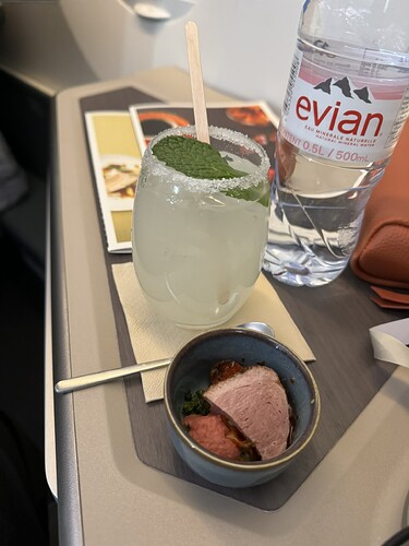 327F1EBD-C302-43CA-9CD0-6A52F8283BAC_1_102_o