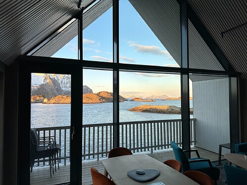 5FDFC067-EE3E-461E-B8B7-3DC0C1BAABC5_1_102_o