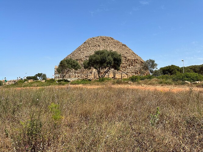 720ed3bdc62a9413b43f3ad173b2322