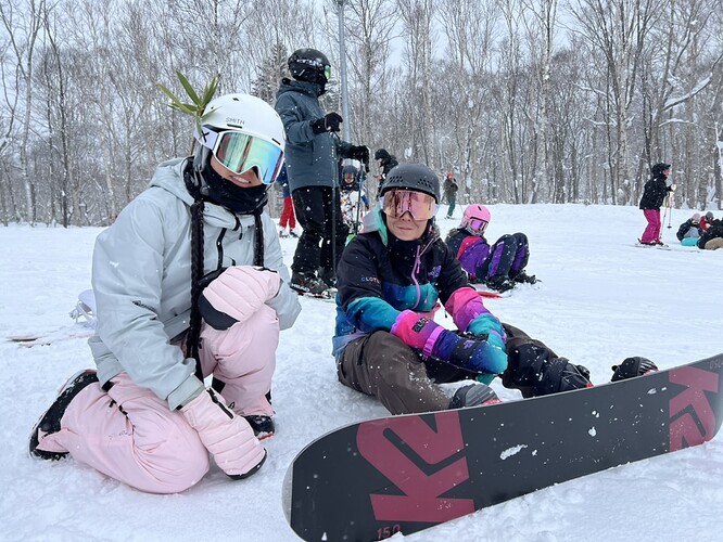 28AFF95D-B985-4C62-9A10-B52AE4EE31C6_1_105_c