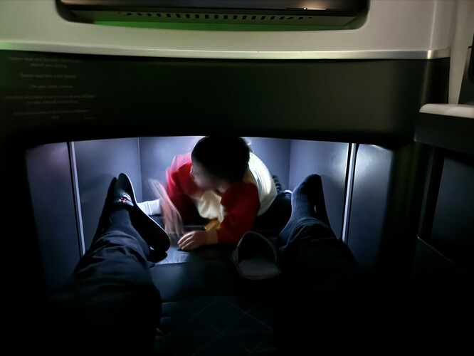 B6E74A13-5D7D-47D6-9714-5BB87646F66E_1_105_c