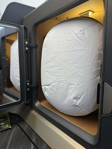 B6C0E988-6523-4A03-BD83-BF5FAB96FEE2_1_105_c