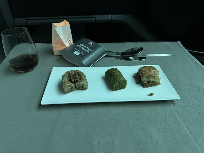 7A8738A6-547C-4656-831E-9C290C5A488E_1_105_c