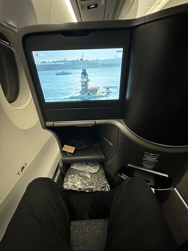 4AD0D3C8-8282-4AE8-9E0D-3A798ECE5F38_1_105_c