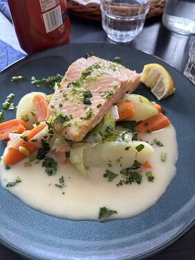 FD6451CC-CB2B-425E-AE74-E0B76309502D_1_105_c