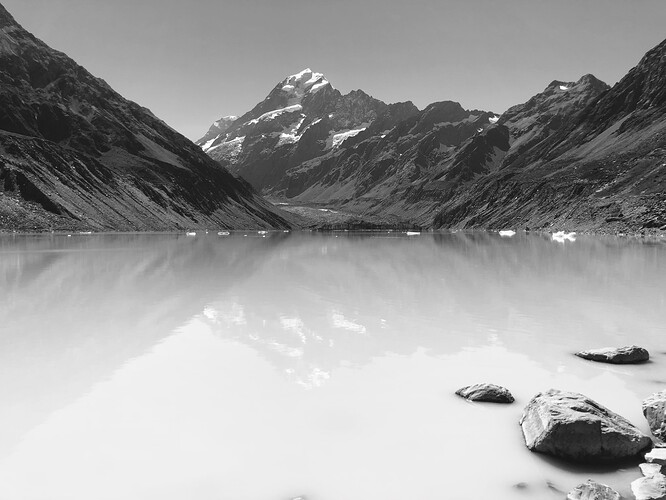 Aoraki / Mount Cook Hooker Lake