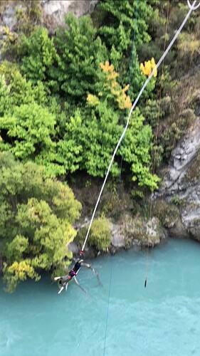 Kawarau Bridge Bungy 2