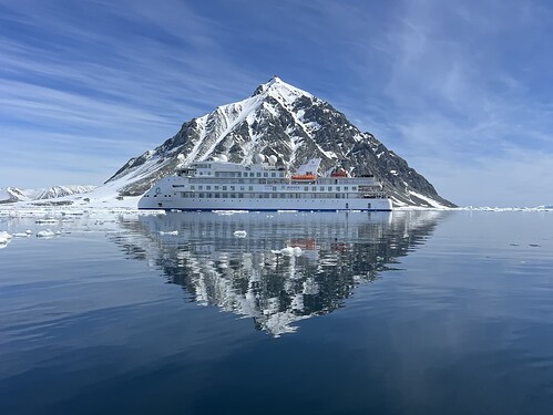 ship1