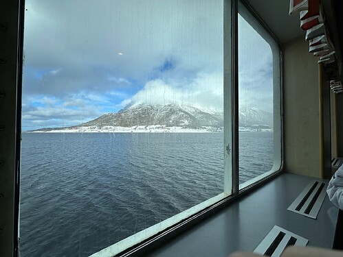 11D8CC30-0F68-4EE5-88AF-451288B6DDC7_1_102_o