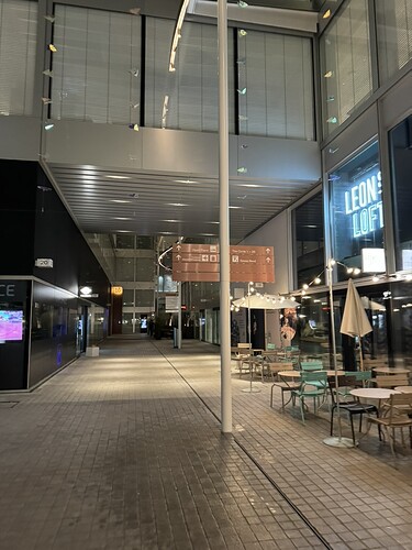 D5087609-DBAA-4F1F-9577-68C81A762E68_1_105_c