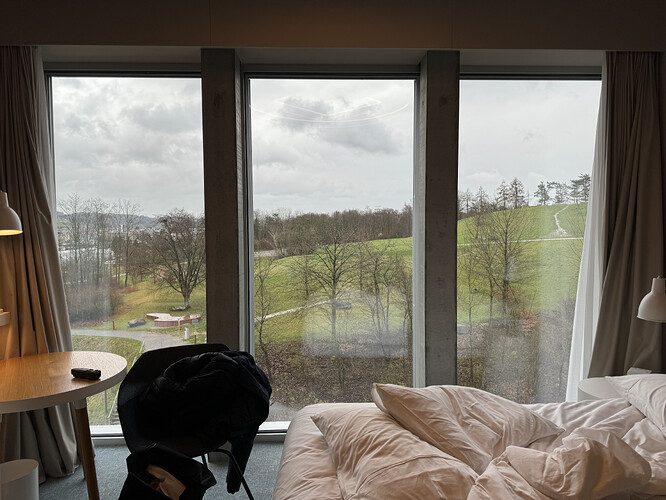 81C49B13-DCAC-4DD2-A6EF-EA7D98B211B0