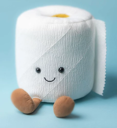 AMUSEABLE_TOILET_ROLL_DETAIL_SHOT_PORTRAIT