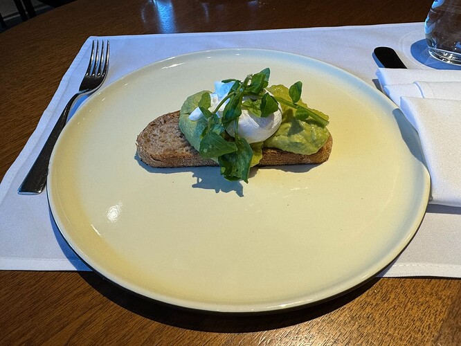 90B5AFE0-6259-4A0B-9097-029797CA5CE4_1_102_o