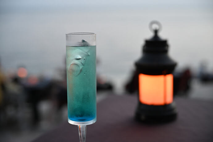 蓝色的特调更好喝