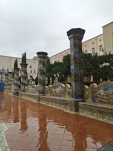 Santa Chiaia 1
