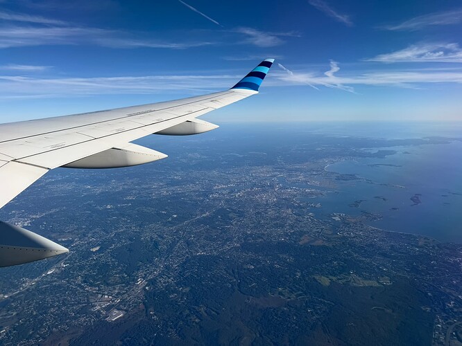 E2338F1C-BC96-467A-B426-E5AAAF3C8453_1_102_o