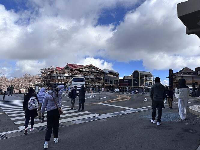 78B765C9-4F75-4D23-AF23-30295C375BCE_1_105_c