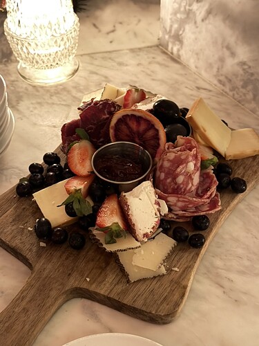 BF9BD3DE-7C8A-4FF5-A816-A6C8461DD5C1_1_105_c