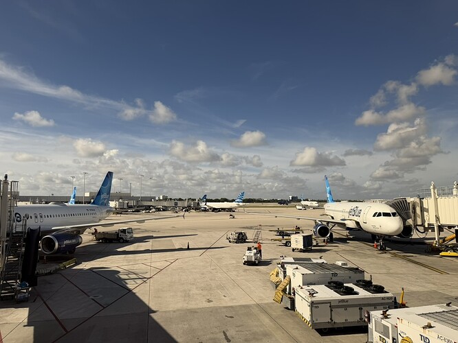 955462C8-A89B-409C-B10C-E5B809D69690_1_105_c