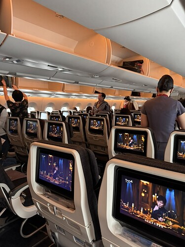 2E5A3BBE-99C5-4186-BED8-50710410603C_1_105_c