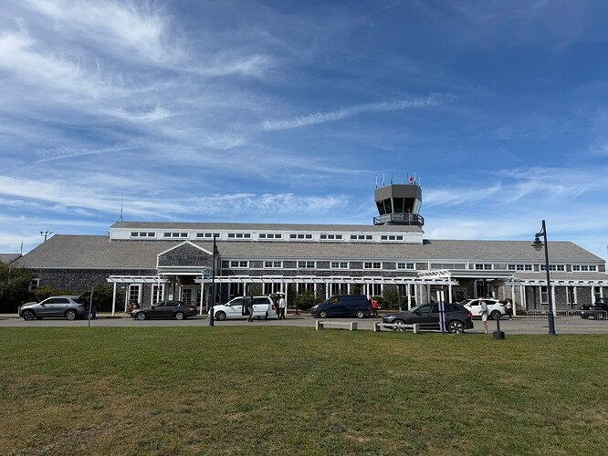 8A797585-460F-4442-947D-3BAC0079A374_1_102_o