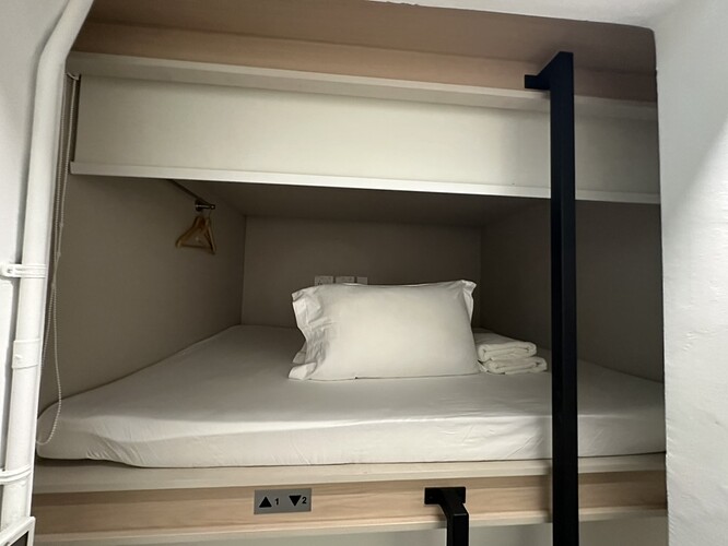 57C5DCE9-023B-4882-97F0-B6A846CBFA3F_1_105_c