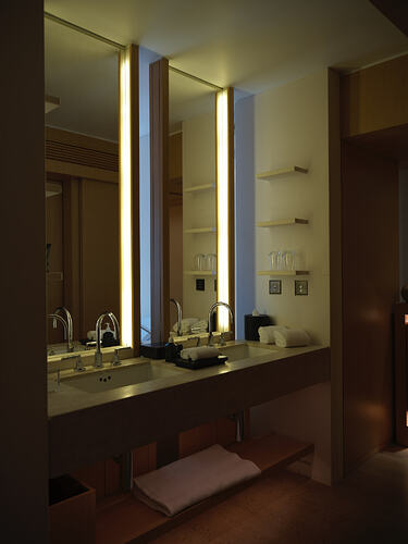 B0004693HEIC1768974378