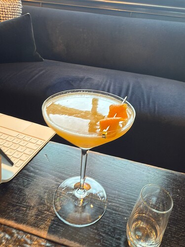 FED82F8D-7AB0-4142-A885-87C17195E6B3_1_102_o