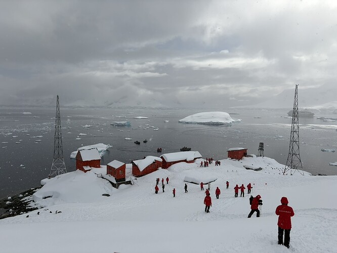 7CF0EAC2-0539-4BB5-8A50-7B2BF3E8F0D3_1_105_c