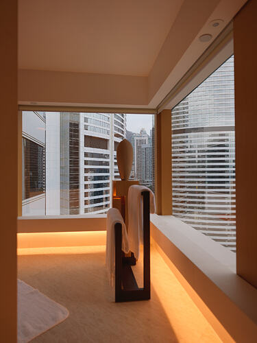 B0004662HEIC1768973840