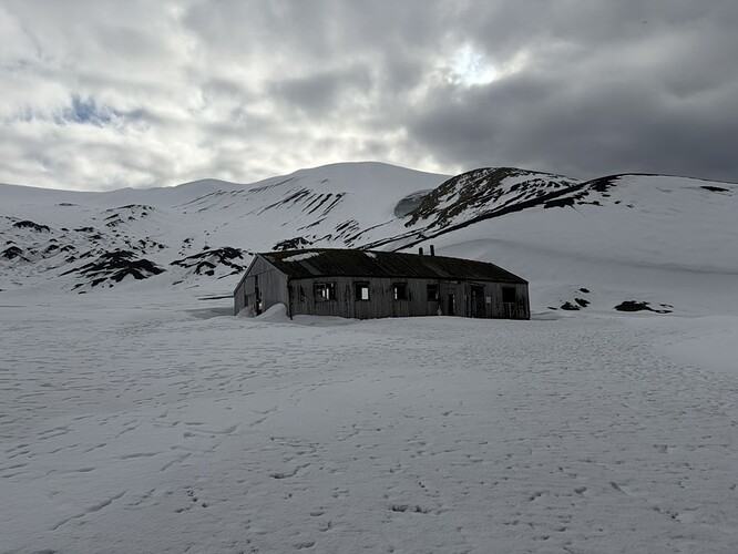 80D8B9DB-8DDC-4894-A2A3-DECD7DAE5505_1_105_c