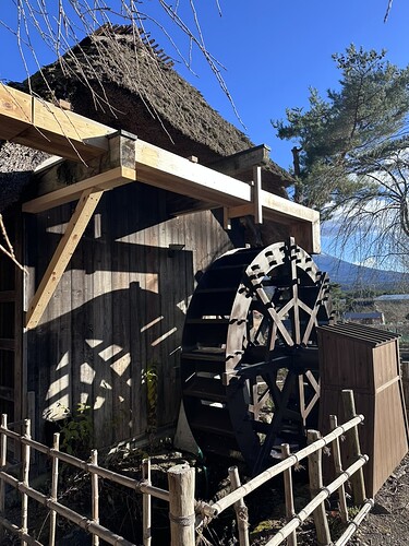 458FC158-B590-4B48-B64B-93C11F64C278_1_105_c