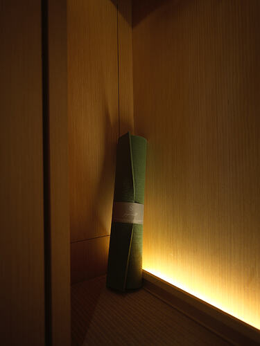 B0004646HEIC1768973528