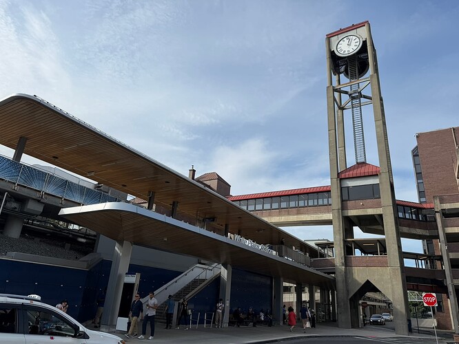 B5952CCC-524F-4B0E-BEF0-761E5C45C332_1_102_o