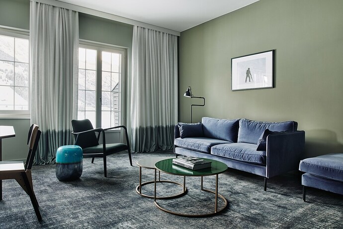 brnds-junio-suite-2387-hor-clsc