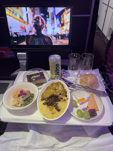 3920ACC1-B0DE-4D18-9BC4-EA4C906986A6_1_105_c