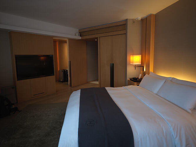 B0004725HEIC1768974974