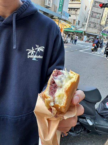 229484D4-938C-4975-9141-0CAA12135931_1_102_o