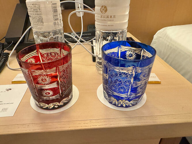 90e14735a69bd296dfa9f03a30a4578