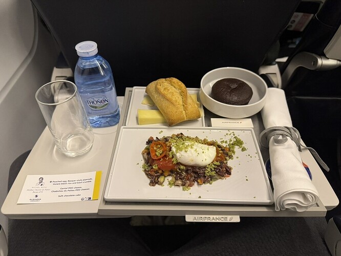 63B95D21-F7A0-4E2D-842F-D8A344839C4E_1_105_c