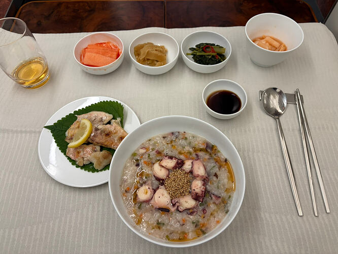 降落前乌贼粥，很好吃