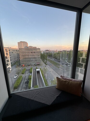 6AB24439-3E7E-4D38-A892-51F9F6098B63_1_105_c