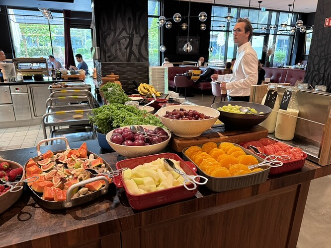 B05FC571-5CD8-4A60-9D95-B814602B7945_1_105_c