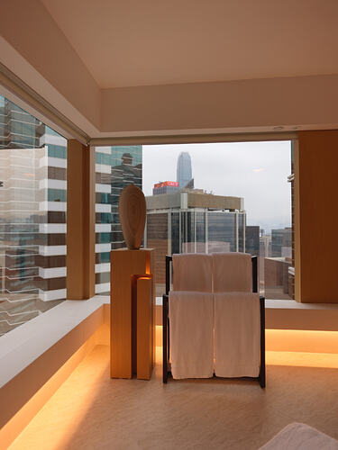 B0004652HEIC1768973726