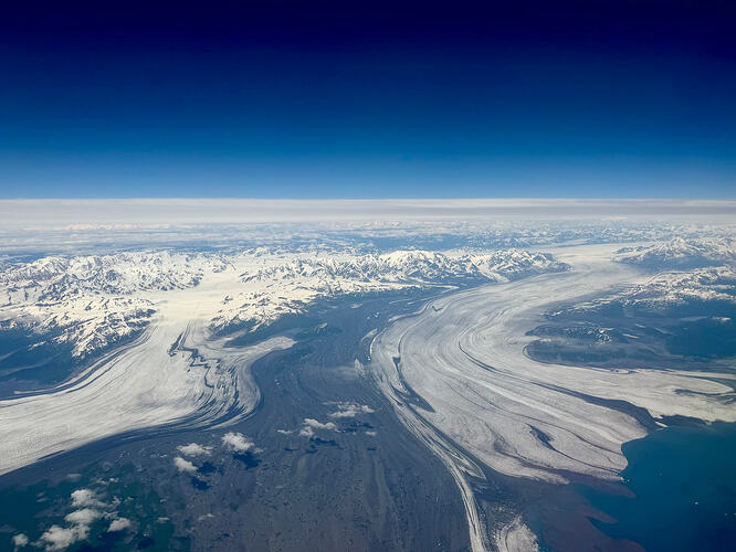 Bering Glacier 与 Bagley Icefield 全景