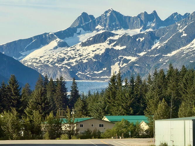 从 JNU 起飞后再次俯瞰 Mendenhall Glacier