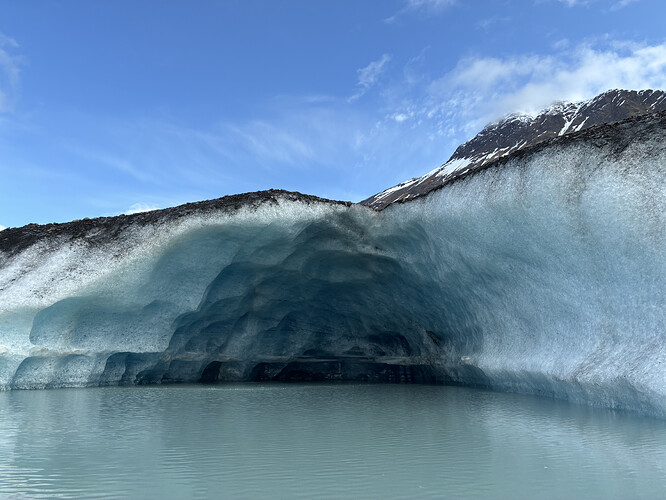 AAF91ACB-E8B4-469B-AB7B-798860A050D2