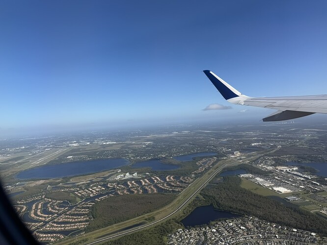 71C4817C-89F2-4FA5-89F3-26FBC55ED48E_1_105_c